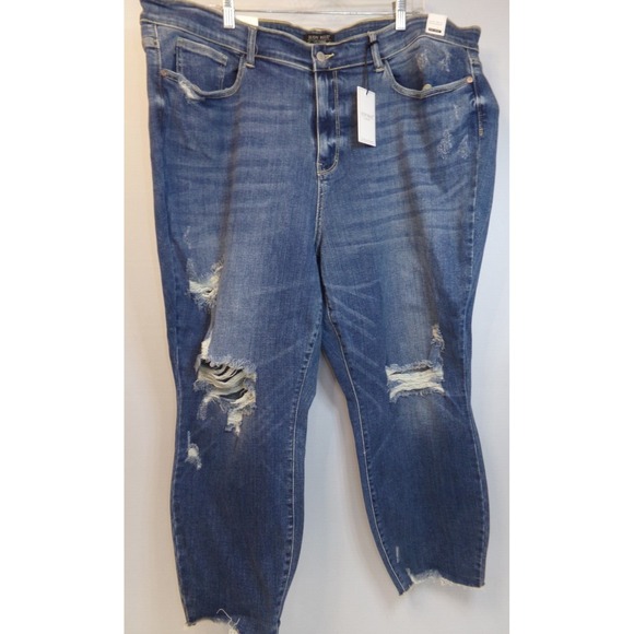 Judy Blue Jeans Womens Size 24W Bella High Waist Relaxed Fit Distressed NWT - Picture 1 of 11